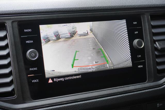 MAN TGE 180pk L3H3/L2H2 Trekhaak Camera Navigatie Apple Carplay Cruise control Airco 3-Zits