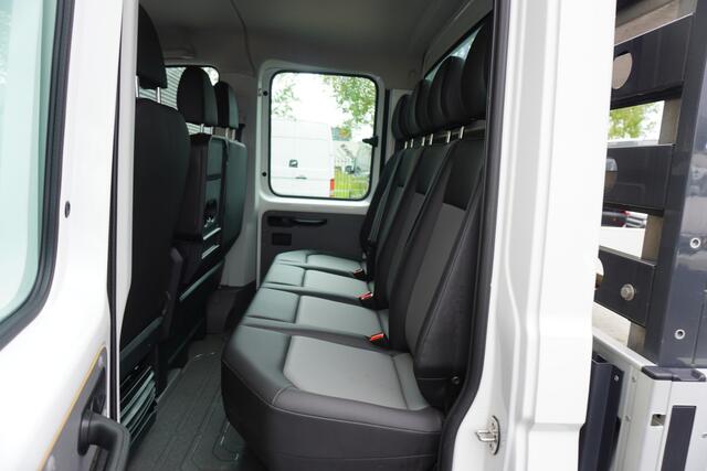 MAN TGE 180pk Automaat Open laadbak Dubbele cabine Apple Carplay Trekhaak Cruise control Stoelverwarming Pick-up