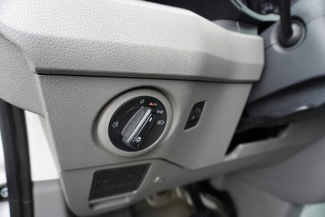 MAN TGE 5.180 dubbellucht N1 180pk Automaat MARGE L3H3/L2H2 Apple Carplay Camera Navigatie 3500kg Trekhaak Cruise control Imperiaal Airco