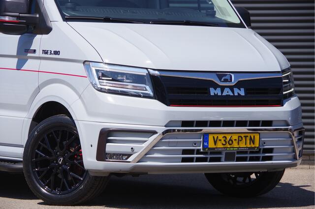 MAN TGE 3.180 35 2.0 L3H3(L2H2) INDIVIDUAL LION S! AUT. LED, TREKHAAK, STOELVERWARMING, STUURVERWARMING, CAMERA, NAVI, CRUISE, CLIMA, PARKEERSENSOREN