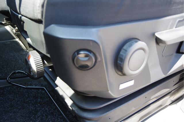 MAN TGE 3.180 50 2.0 L4 OPEN LAADBAK, N1, AUT. DUBBELLUCHT, 3.5T TREKHAAK, LED, CRUISE, MF STUURWIEL, PICK UP, PICK-UP, NL AUTO, NAP