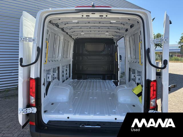 MAN TGE 50 2.0 L3H2 N2 5.160 LED / AUTOMAAT / TACHOGRAAF / TREKHAAK / CAMERA / CRUISECONTROL