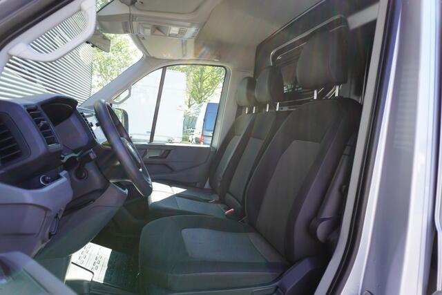 MAN TGE 140pk Automaat L3H2/L2H1 1x Schuifdeur links Camera Parkeersensoren Trekhaak Apple Carplay Navigatie Stoelverwarming