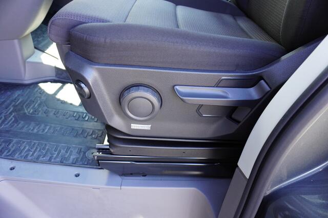 MAN TGE 180pk Automaat L4H3/L3H2 Apple carplay Camera Parkeersensoren Navigatie Stoelverwarming Airco 3-zits