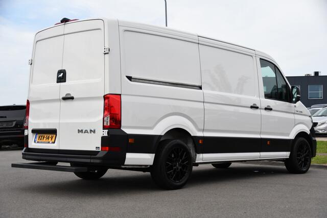 MAN TGE 3.180 35 2.0 L3H2 PB Edition Full Options! Adaptieve Cruise, Camera, Carplay, LED, 177pk, Automaat, Stoelverwarming, Multimedia, Geveerde stoel, Uniek!