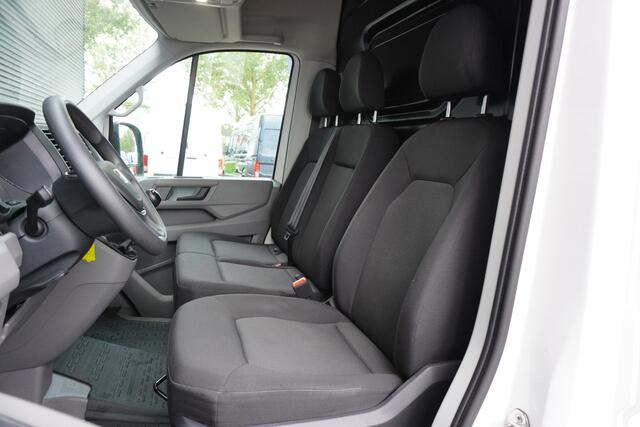 MAN TGE 140pk L3H3/L2H2 Trekhaak Apple carplay Camera Parkeersensoren Cruise control 3-Zits
