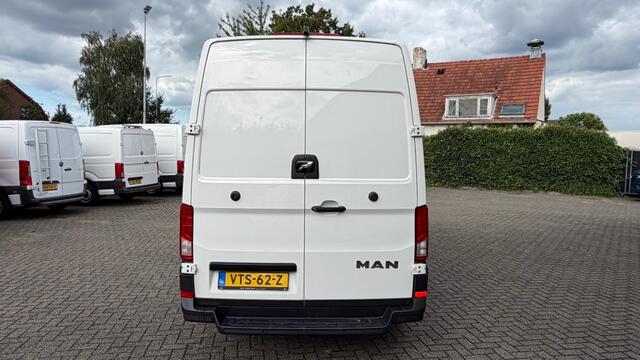MAN TGE 2.0 TDI 75KW 102PK L4H3 EURO 6 AIRCO/ CAMERA/ CRUISE CONTROL/ NAVIGATIE/ CRUISE CONTROL/ 100% DEALERONDERHOUDEN