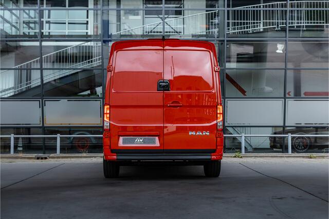 MAN TGE 35 2.0 L3H2 DSG | ACC | Standkachel | CarPlay | Navigatie | Camera | MF Stuur | Sortimo | DAB | Stoelverwarming | Nieuwe APK