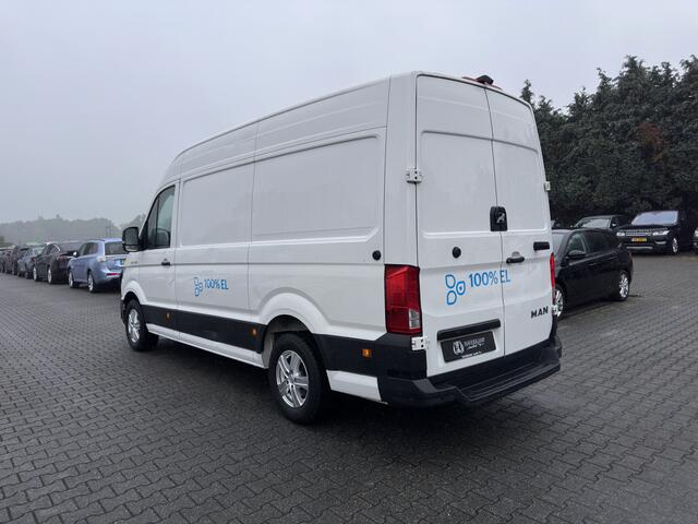 MAN eTGE Basis 36 kWh L3 H3 (2-FASE) {Soh-86%} Aut. *HEATPUMP | NAVI-FULLMAP | AIRCO | CRUISE | CAMERA | HEATED-ERGO-SEATS | PDC | DAB | WIFI | FULL-LED | CCS-FASTLOADER | 18"ALU* – foto 4