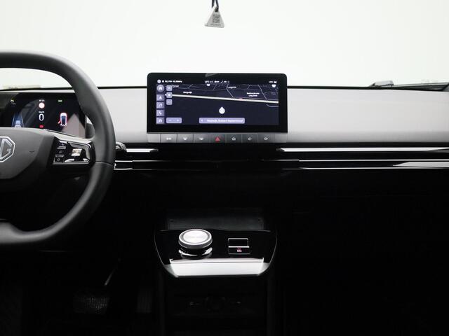 MG 4 MG4 64 kWh Luxury 204PK | Navigatie | Half-Lederen Bekleding | 360 Camera | Apple CarPlay & Android Auto