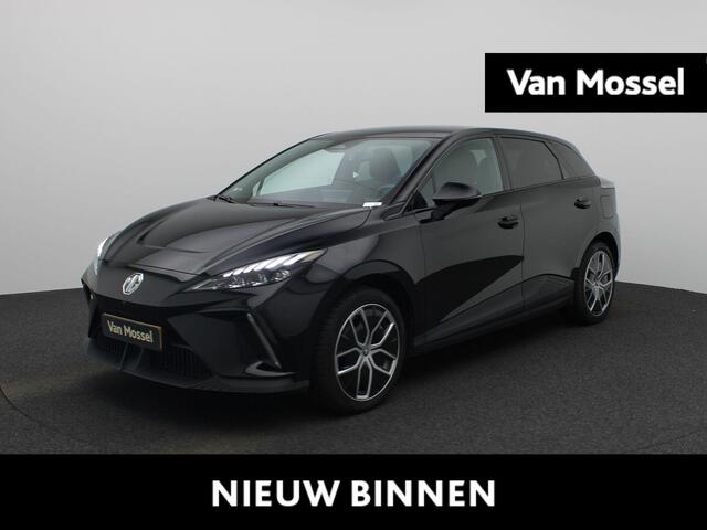 MG 4 MG4 64 kWh Luxury | Navigatie | Parkeersensoren & Camera | Elektrische stoelen |
