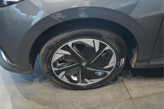 MG 4 Electric 51 kWh clima cruise camera led pdc 17 inch 170 pk !!