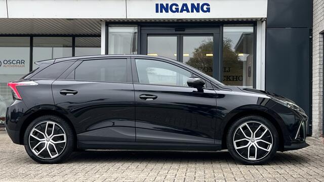 MG 4 MG4 Electric Luxury 64 kWh | Navigatie | Camera