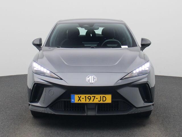 MG 4 MG4 Electric Standard 51 kWh 170PK | Climate Control | Keyless Entry & Start | 17'' Inch | Parkeersensoren | All Season Banden | Apple CarPlay & Android Auto