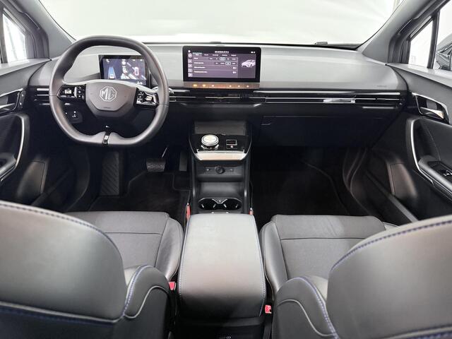 MG 4 MG4 Electric Luxury 64 kWh | SOH 95,6% | Trekhaak | Comfortstoelen | LED | Apple Carplay/Android Auto | 360° Camera | Cruise Control | Climate Control | Keyless Entry/Go |