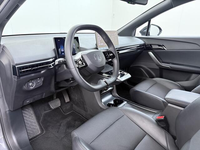 MG 4 MG4 Electric Trophy Extended Range 77kWh Warmtepomp Trekhaak SOH 95% Adap.Cruise Navi 360°Camera Apple Carplay Android Auto Elek.Stoel+Verwarming Pdc Led Privacy Glas Isofix DAB Bluetooth Dodehoek detector File assistent Rijstrooksensor Wifi 1e Eigenaar O