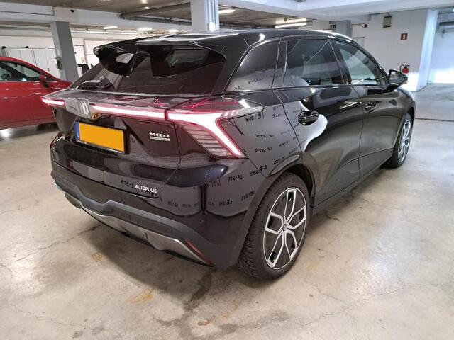 MG 4 MG4 Electric LONG RANGE LUXURY 64 KWH 425 km WLTP | Warmtepomp | V2L