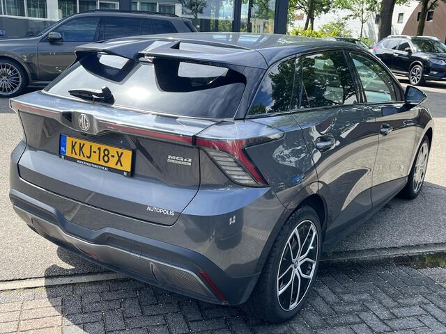MG 4 MG4 Electric Luxury 64 kWh SOH 97%|360 CAMERA| 7 JAAR MG GARANTIE T/M 02-2031| ELEK. STOEL| DODE HOEK SENSOR| STOEL + STUURVERWARMING| ADAPTIVE CRUISE CONTROL