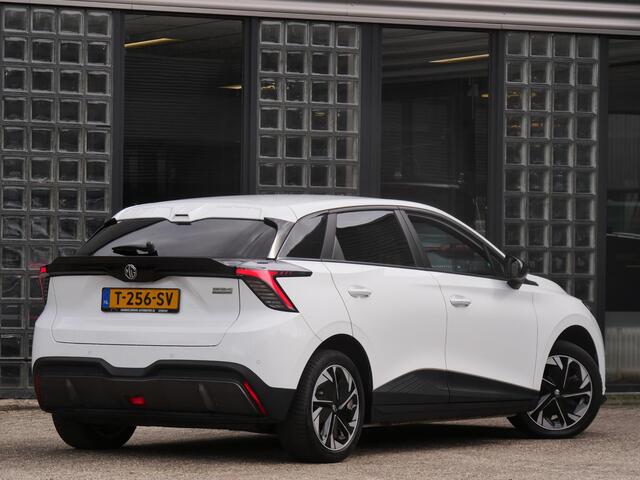 MG 4 MG4 Electric 64kWh LONG RANGE/ NL-AUTO 1STE EIGENAAR