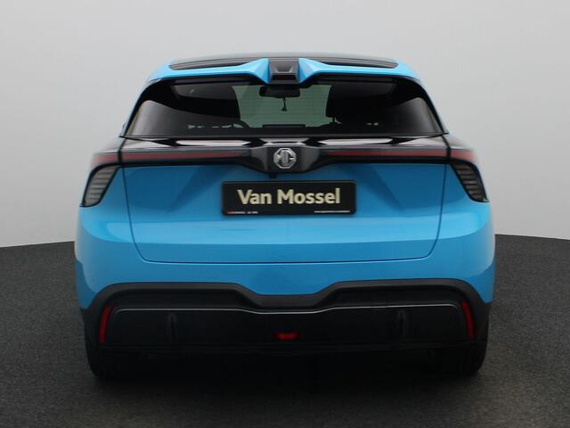 MG 4 MG4 64 kWh 204Pk Luxury | Navigatie | Apple & Android Carplay | 360 Camera | Parkeersensoren Voor & Achter | Adaptieve Cruise Control | Keyless Entry | Climate Control | Privacy Glass | Elektrisch Bedienbare Bestuurdersstoel |