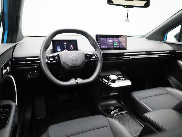MG 4 MG4 64 kWh 204Pk Luxury | Navigatie | Apple & Android Carplay | 360 Camera | Parkeersensoren Voor & Achter | Adaptieve Cruise Control | Keyless Entry | Climate Control | Privacy Glass | Elektrisch Bedienbare Bestuurdersstoel |