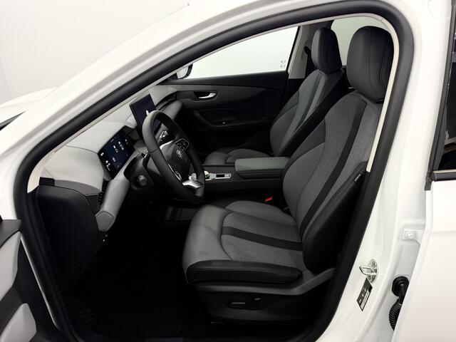 MG 5 MGS5 EV Luxury 64 kWh 360 Camera, Navi, Rijstrook correctie, Stoelverwarming, Elektrische achterklep, Half leder, 7 Jaar garantie