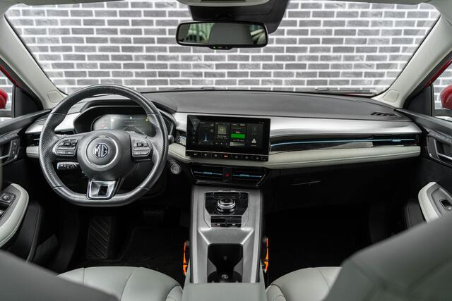 MG 5 MG5 Electric Standard Range Luxury 50 kWh | 360 Graden Camera | Parkeersensoren | Cruise Control Adaptief | LED Koplampen | Keyless Entry | Lichtmetalen Velgen 17 inch | Elektrisch Verstelbare Stoel | Navigatie | Apple Carplay | Android Auto