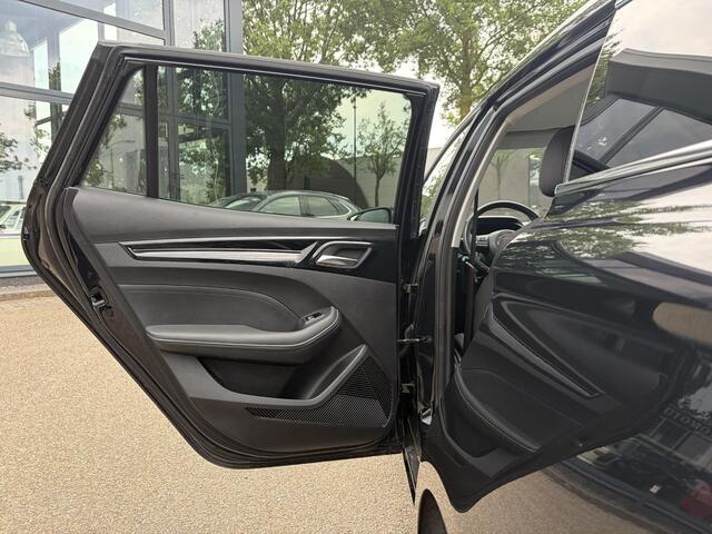 MG 5 MG5 Electric Long Range Comfort 61 kWh SOH 96% | ACHTERUITRIJCAMERA | ADAPTIVE CRUISE CONTROL | STOEL & STUURVERWARMING | MG DEALER ONDERHOUDEN | FABRIEKSGARANTIE T/M 6-2031 |