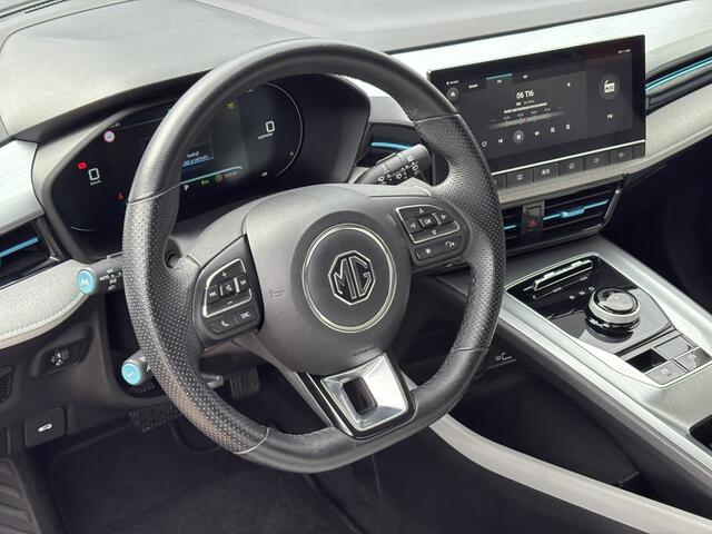 MG 5 MG5 Electric Standard Range Luxury 50 kWh / Applecarplay/Androidauto / Allseason Banden / 360 Camera /