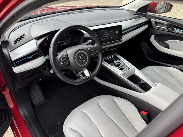 MG 5 MG5 Electric Standard Range Luxury 50 kWh / Applecarplay/Androidauto / Allseason Banden / 360 Camera /
