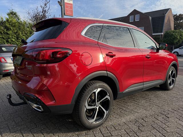 MG EHS 1.5 TGDi PHEV Luxury Aut. Pano | Trekhaak