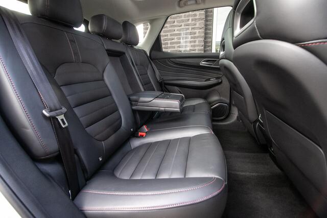 MG EHS 1.5 TGDI Luxury - luxe uitgevoerd