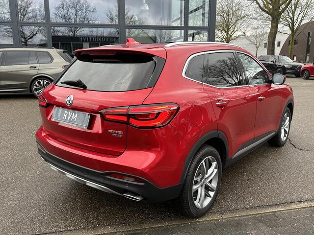 MG EHS 1.5 TGDI Luxury PHEV | MEGA COMPLEET! | COMPLETE HISTORIE AANWEZIG | FABRIEKSGARANTIE T/M 03-2030 | 52km WLTP ELECTR RIJBEREIK, TOTAAL RIJBEREIK TOT 1.000km! |
