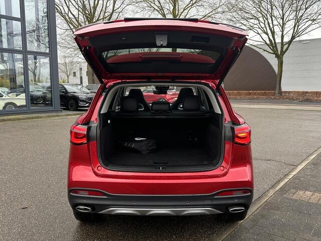 MG EHS 1.5 TGDI Luxury PHEV | MEGA COMPLEET! | COMPLETE HISTORIE AANWEZIG | FABRIEKSGARANTIE T/M 03-2030 | 52km WLTP ELECTR RIJBEREIK, TOTAAL RIJBEREIK TOT 1.000km! |