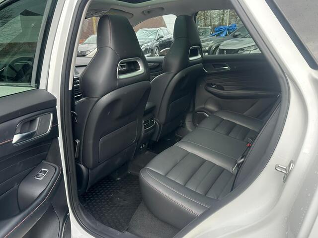 MG EHS 1.5 TGDI Luxury PHEV | MEGA COMPLEET! | TREKHAAK | COMPLETE HISTORIE AANWEZIG | FABRIEKSGARANTIE T/M 3-2030 | 52km WLTP ELECTR RIJBEREIK, TOTAAL RIJBEREIK TOT 1.000km!