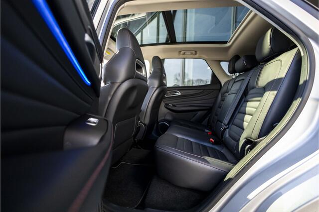 MG EHS 1.5 TGDI Luxury | Pano | Trekhaak