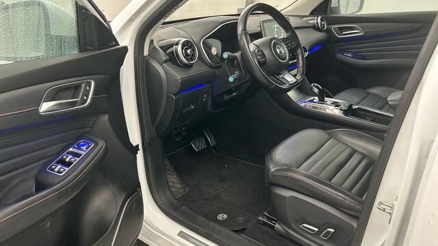 MG EHS 1.5 TGDI PHEV LUXURY Open dak | Leder | 360 Camera | Keyless
