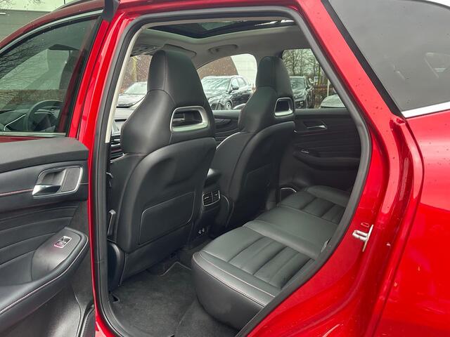 MG EHS 1.5 TGDI Luxury VAN ¤ 25.900,- VOOR ¤ 22.330,- UW LENTEVOORDEEL ¤ 3.570,-! | PHEV | MEGA COMPLEET! | COMPLETE HISTORIE AANWEZIG | FABRIEKSGARANTIE T/M 011-2030 | 52km WLTP ELECTR RIJBEREIK, TOTAAL RIJBEREIK TOT 1.000km! |