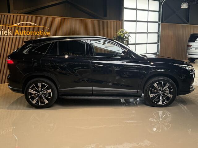 MG EHS 1.5 TGDI Luxury Navigatie Treeplanken Cruise control LMV