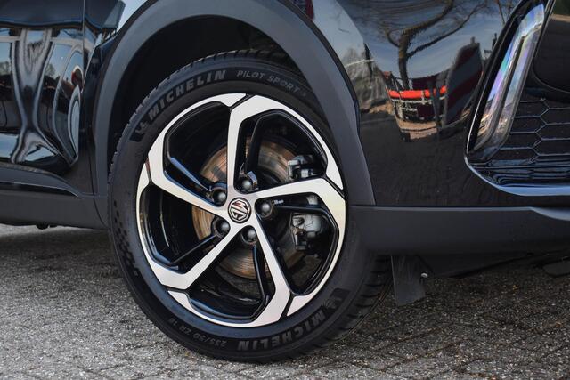 MG EHS 1.5 TGDI Luxury Trekhaak Pano Leder 360 Camera