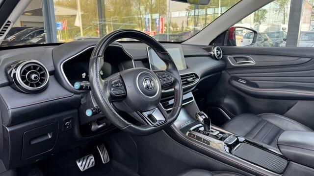 MG EHS 1.5 TGDI Luxury | Pano | Navi | Leer | Camera