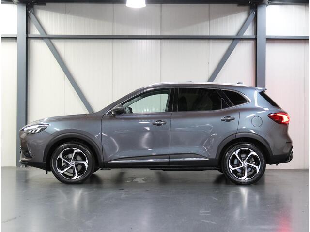 MG EHS 1.5 TGDI Luxury 258pk Automaat | Trekhaak | Schuif-/Kanteldak | Elektrische Bestuurdersstoel | Rondomzicht Camera | Elektrische Klep | Navigatie | LED | 18"LMV |