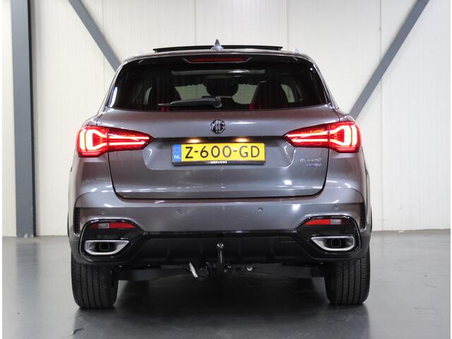 MG EHS 1.5 TGDI Luxury 258pk Automaat | Trekhaak | Schuif-/Kanteldak | Elektrische Bestuurdersstoel | Rondomzicht Camera | Elektrische Klep | Navigatie | LED | 18"LMV |