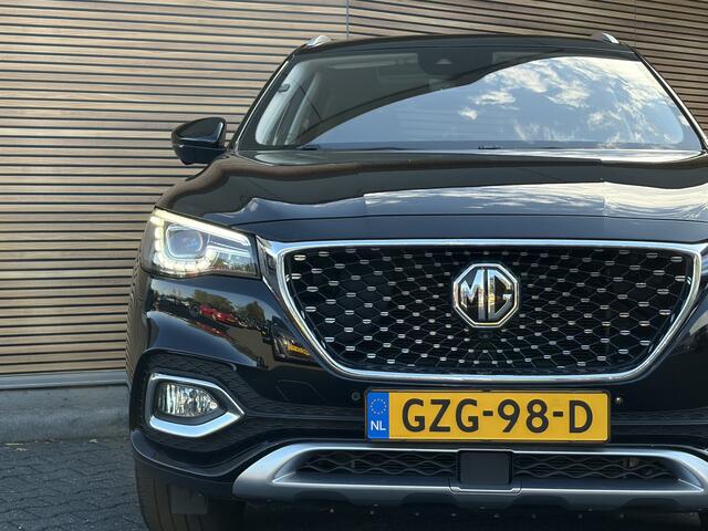 MG EHS 1.5 TGDI Luxury Trekhaak / Panodak / 360Camera