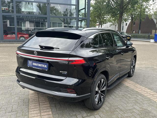 MG MG HS PHEV 1.5 Luxury PLUG-IN HYBRIDE | 272 PK | NIEUWE AUTO | >1.000 KM TOTAAL BEREIK | 1E REGISTRATIE 03-2026 | 360° CAMERA | ELEKTRISCHE ACHTERKLEP | 7 JAAR MG GARANTIE T/M 2033 | APPLE CARPLAY | ANDROID AUTO | STOELVERWARMING | FULL LED | ELEKTRISCHE STOELEN