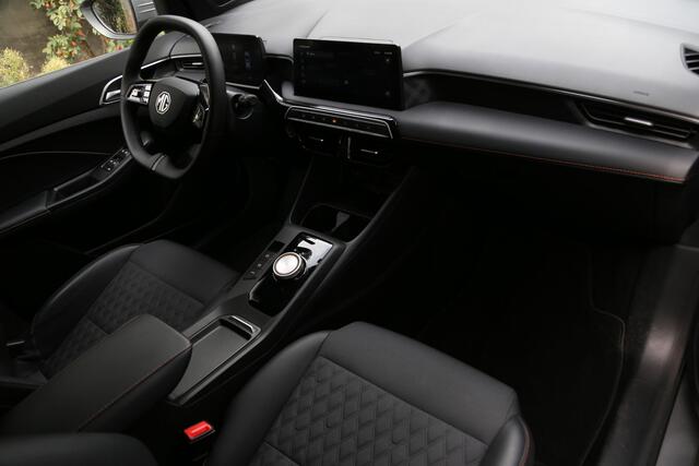 MG MG3 Hybrid+ 1.5 Hybrid+ Luxury Navigatie 360view ACC