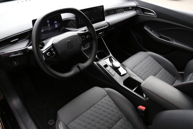 MG MG3 Hybrid+ 1.5 Hybrid+ Luxury Navi Camera LED