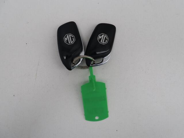 MG MG3 Hybrid+ 1.5 Luxury | Automaat | Stoelverwarming | LED | Stuurwielverwarming | Navigatie | 360 Camera | Keyless Start |