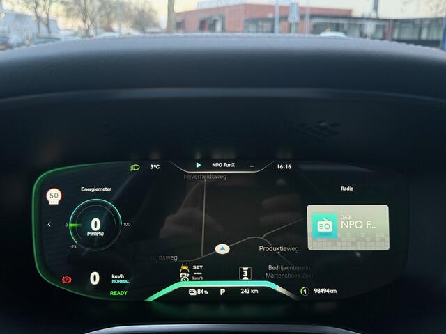 MG Marvel R BWJ 2022 | Luxury 70 kWh | LEER | PANO DAK | 360 CAMERA | STOELVERW + VENTILATIE | CARPLAY | PDC 2X | NAVI | CLIMA