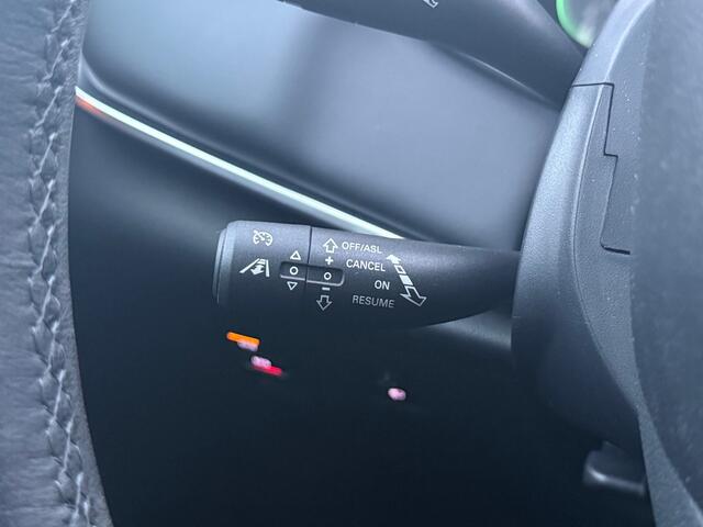 MG Marvel R BWJ 2022 | Luxury 70 kWh | LEER | PANO DAK | 360 CAMERA | STOELVERW + VENTILATIE | CARPLAY | PDC 2X | NAVI | CLIMA